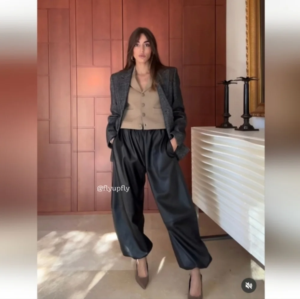 Zara Faux Leather Balloon Pants Black Size S